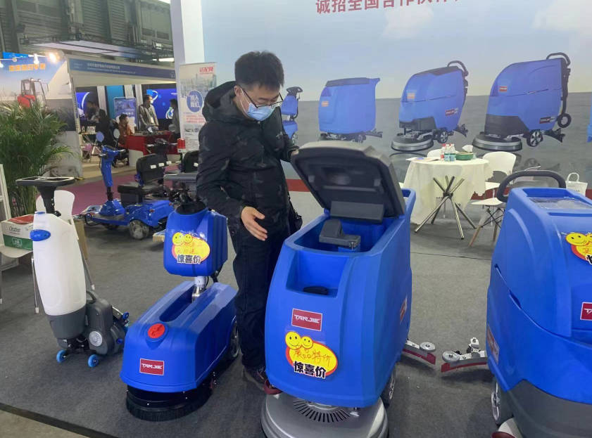 湘西坦洁洗地机公司致力于电动洗地机的生产、销售和服务百家